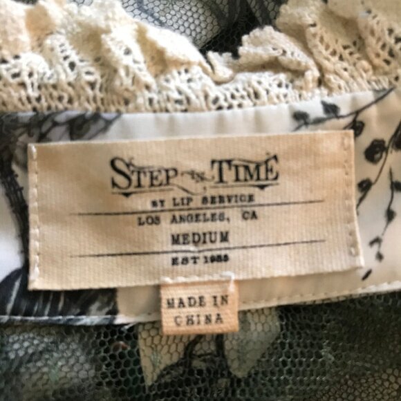 Lip Service Mecanique Menagerie Gothic Victorian Ivory & Green Chiffon Blouse M - Picture 9 of 11